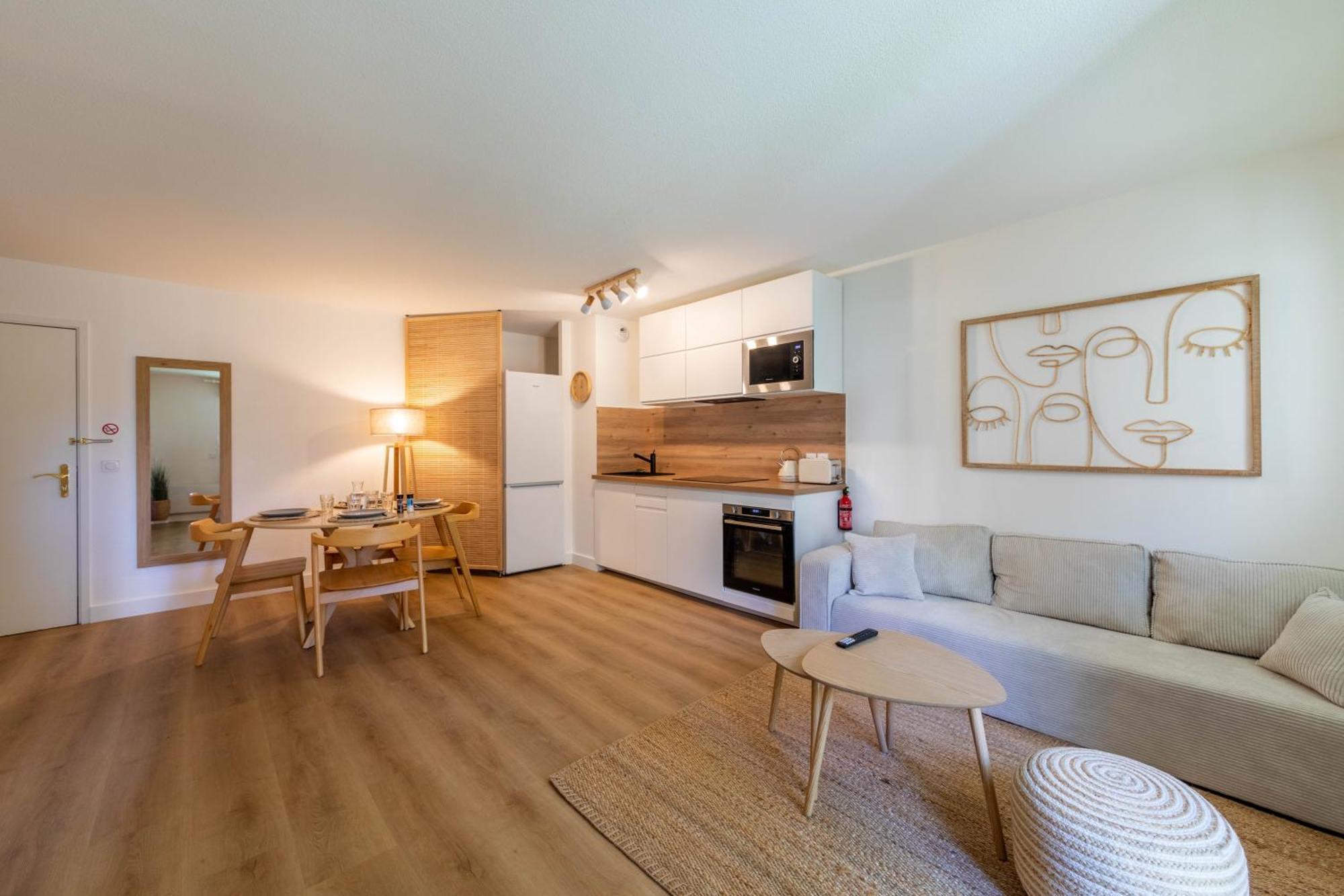 Zenitude-T3-Terrasse-Parking Apartment Ажан Екстериор снимка